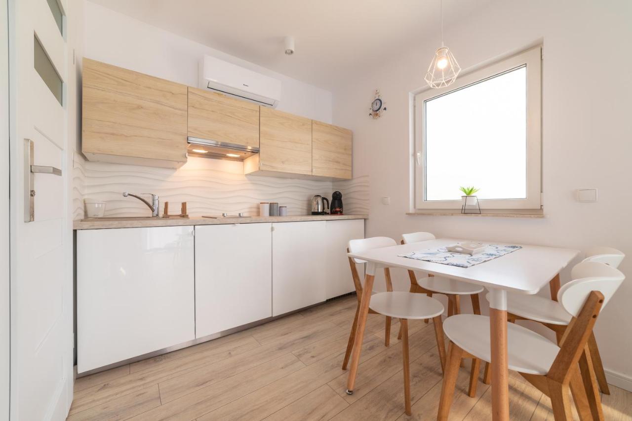 Marina Domki Apartamentowe Ястарня Экстерьер фото